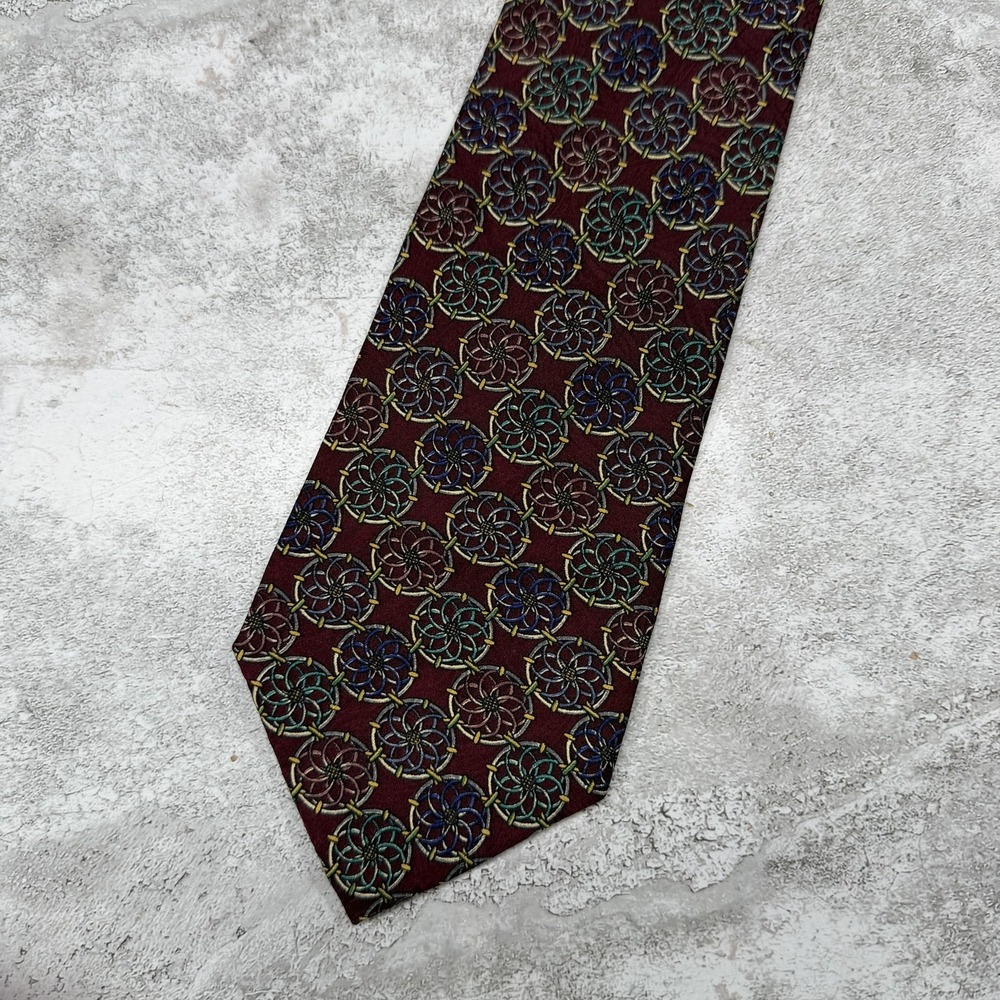 Christian Dior 100% Silk Tie Mens One‎ Size Red Geometric Made In USA Necktie